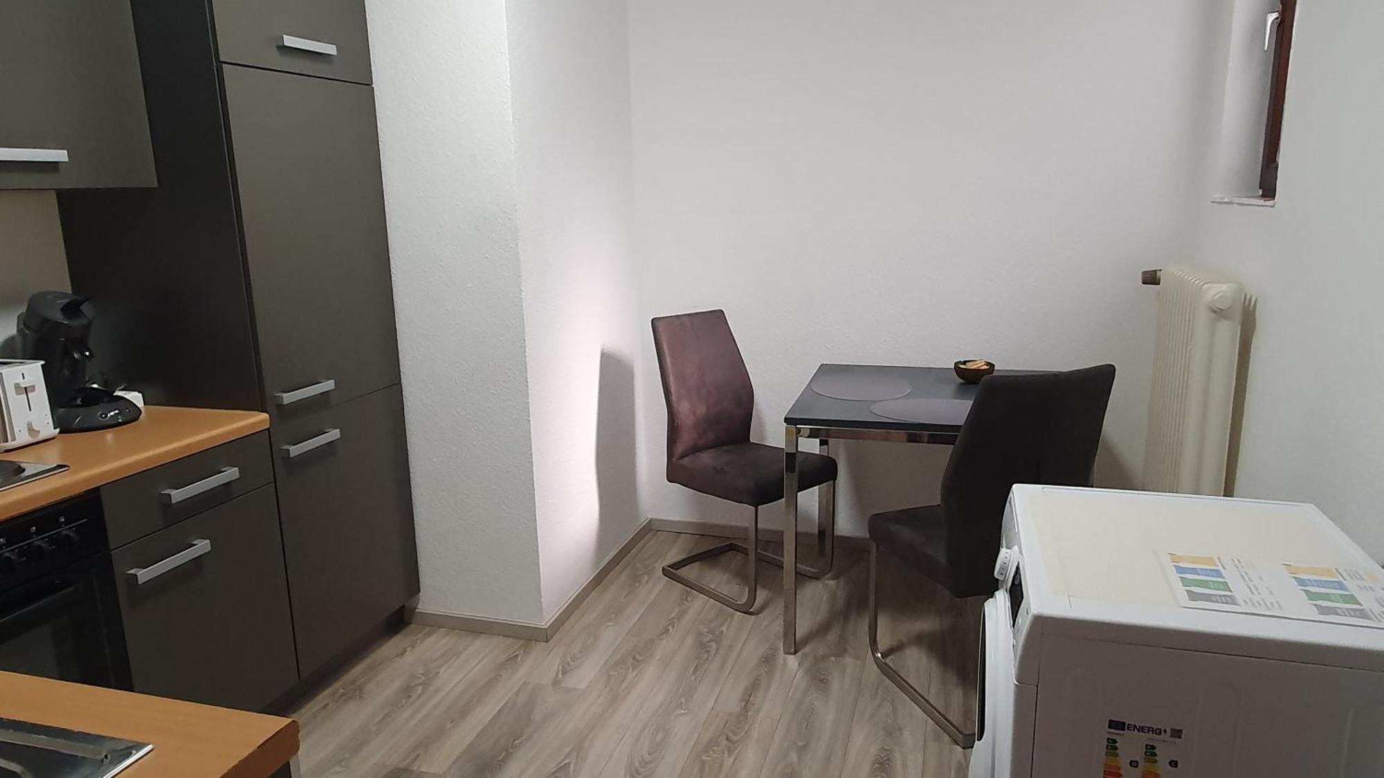 Kleine Ferienwohnung In Ruhiger Lage Хецогенрат Екстериор снимка